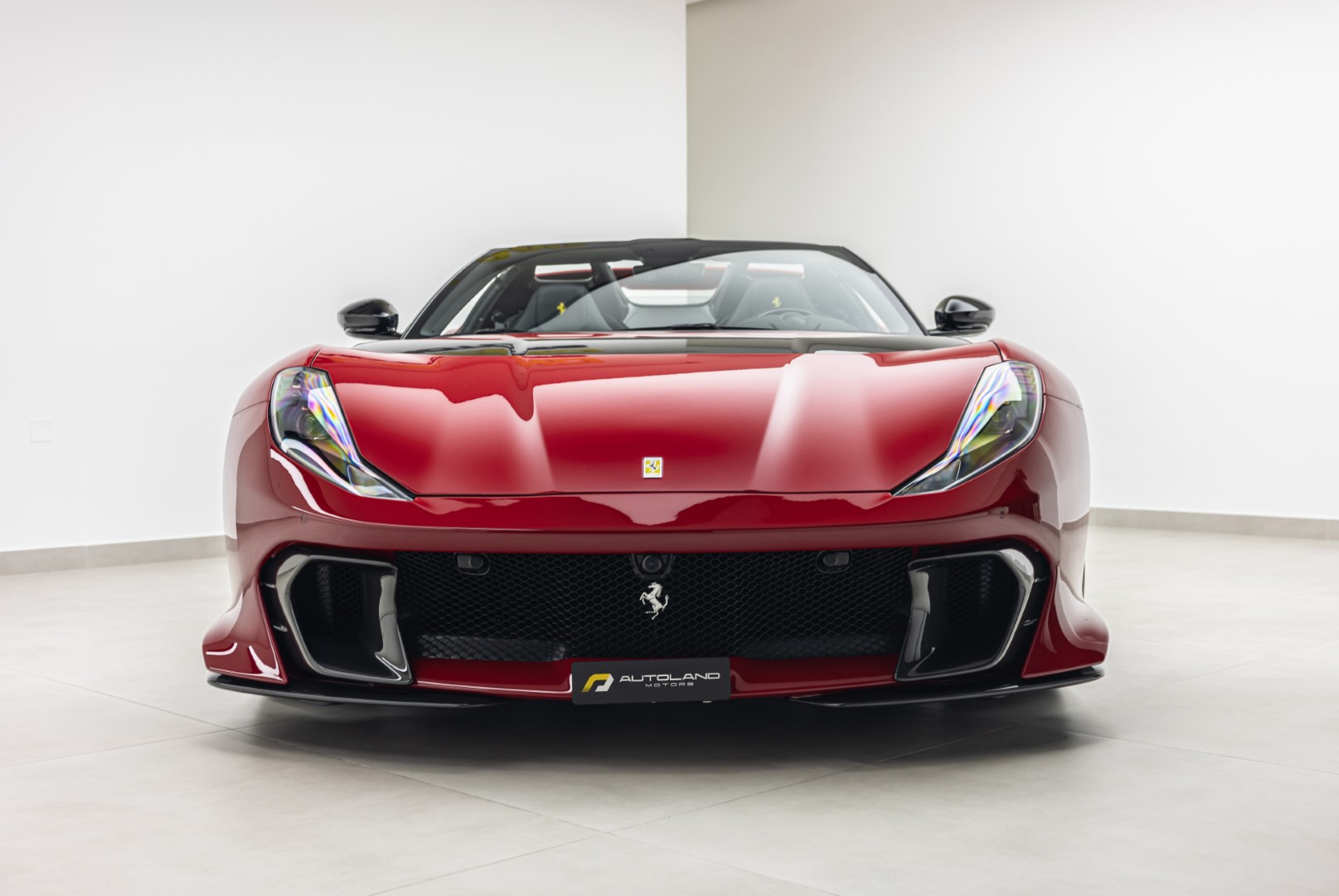 FERRARI 812 COMPETIZIONE APERTA